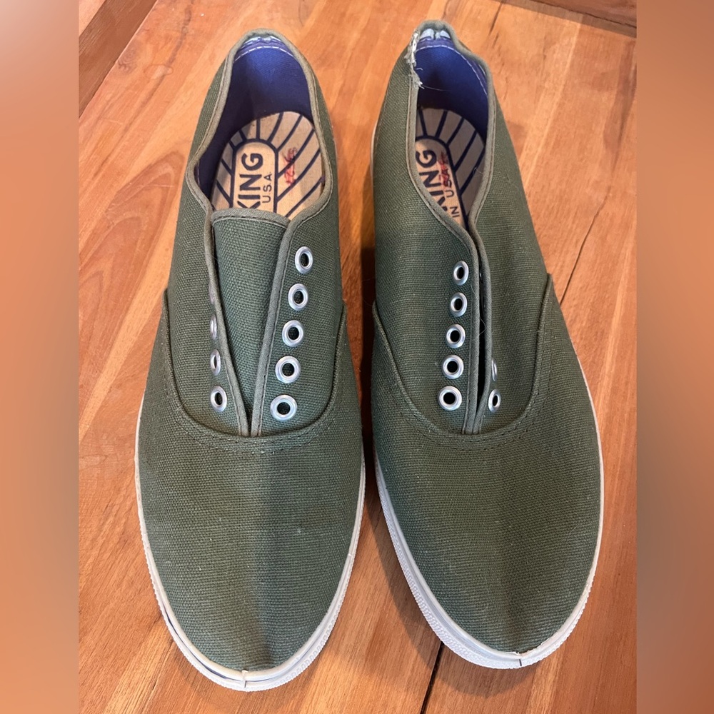 Vintage Deadstock Rare Track King